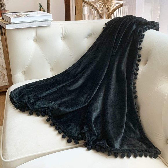 Black Pompom Soft Velvety Velour Pom Pom Throw Blanket Boho Deco Chair Cover New - Picture 1 of 9